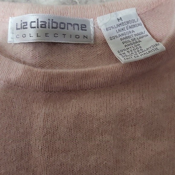 EUC Angora wool Liz Claiborne women's peachy pink crewneck lambwool sweater, M - Picture 5 of 6
